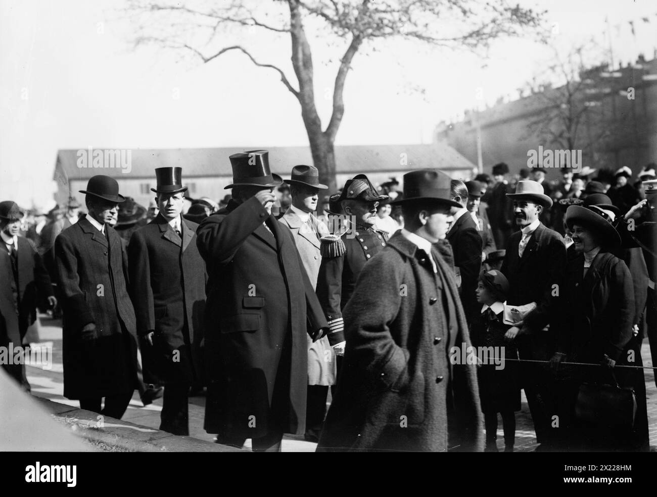 Taft at launch of NEW YORK, 1912. Shows President William Howard Taft at the launching of the battleship the USS New York at the New York Navy Yard in Brooklyn, New York, October 30, 1912. Stock Photo