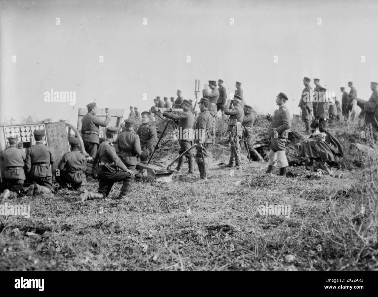 Battery, Tchataldja 11, between c1910 and c1915. Shows Bulgarians