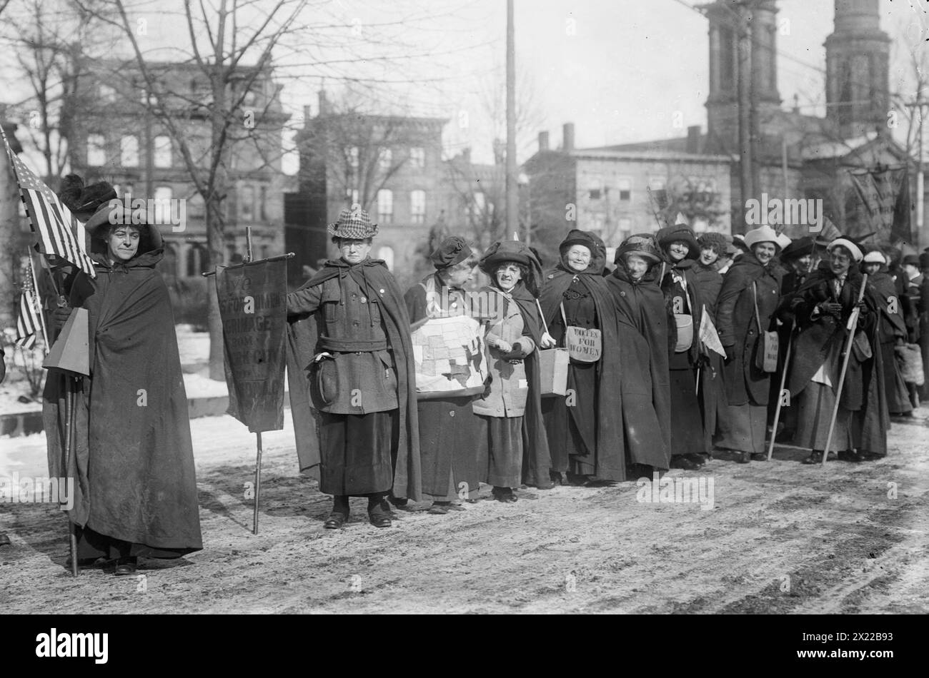 Suffrage hike to Wash'n, 1913. Shows suffrage hikers who took part in