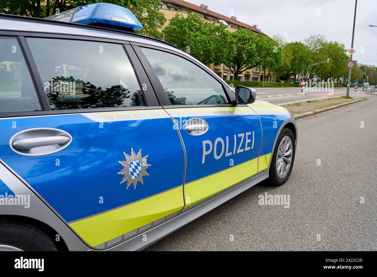 bayerische polizei stellenanzeigen