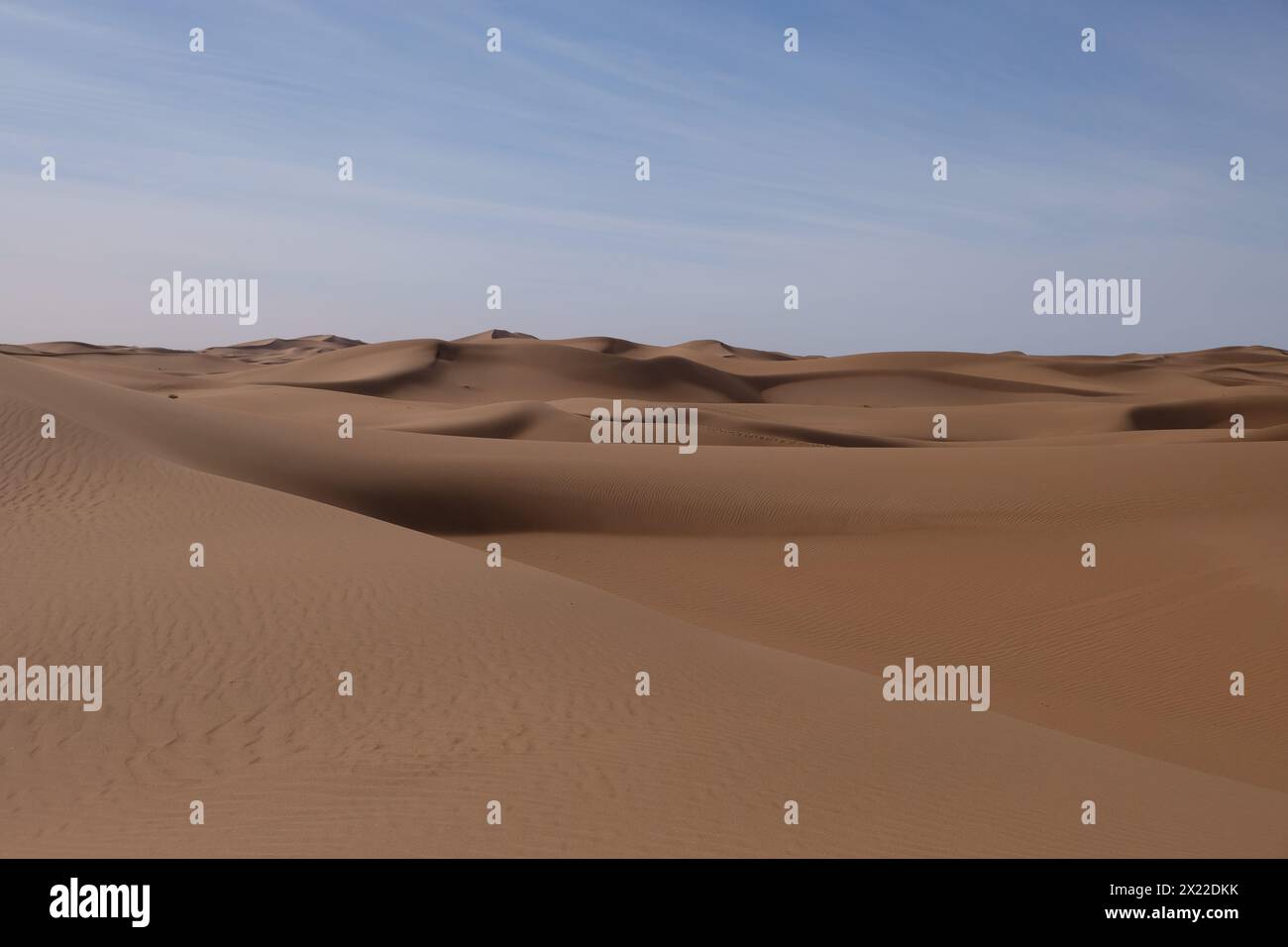 Sand dunes in the Sahara desert, Morocco Stock Photo - Alamy