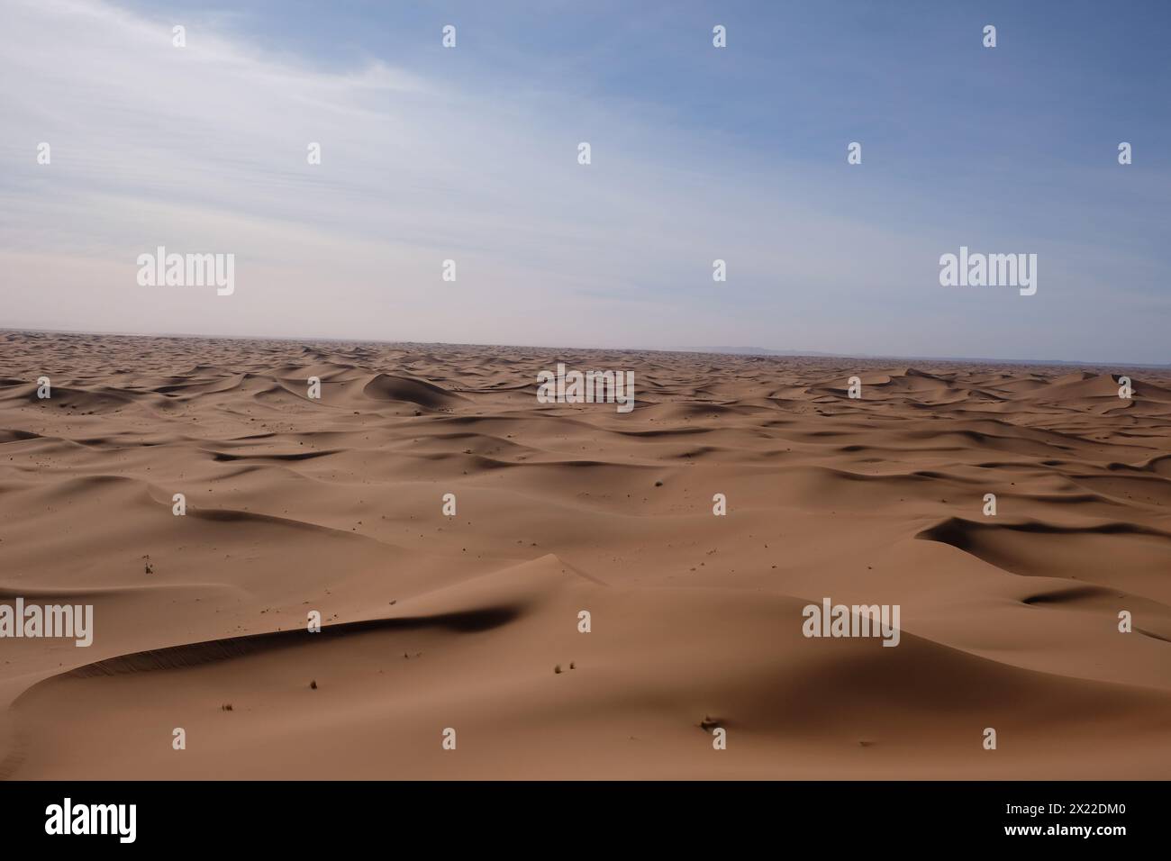 Sand dunes in the Sahara desert, Morocco Stock Photo - Alamy