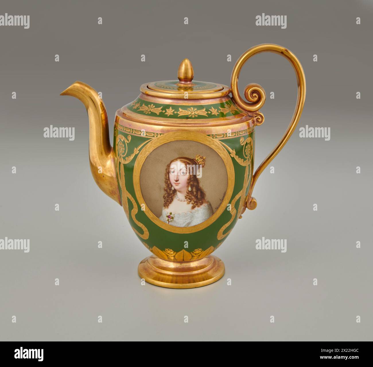 Teapot 18th century hi-res stock photography and images - Alamy