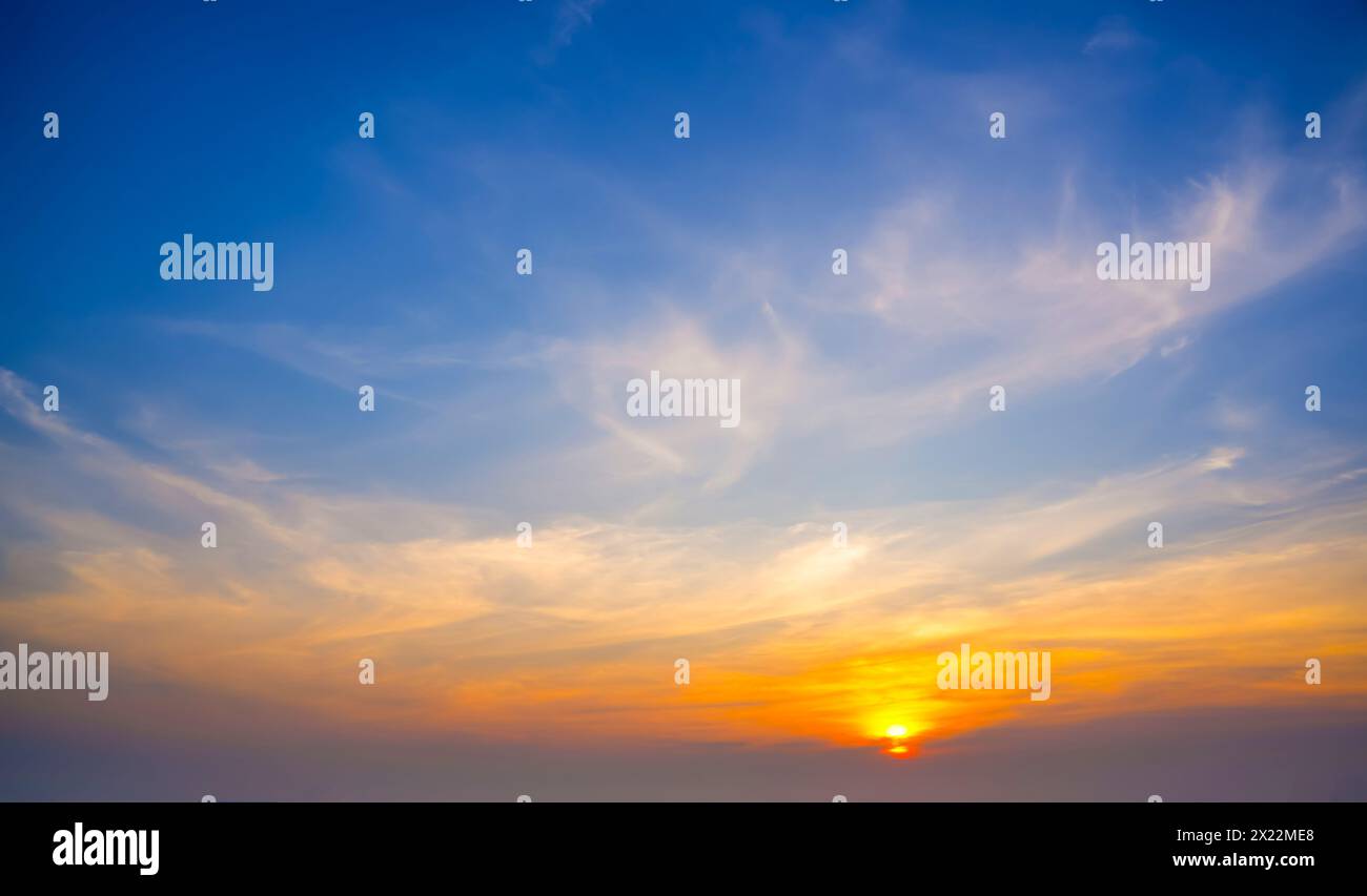 Sunset gradient wallpaper hi-res stock photography and images - Alamy