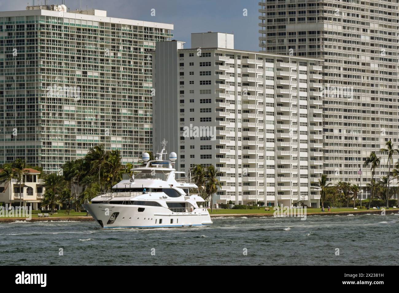 Fort Lauderdale, Florida, USA - 3 December 2023: Luxury yacht cruising ...