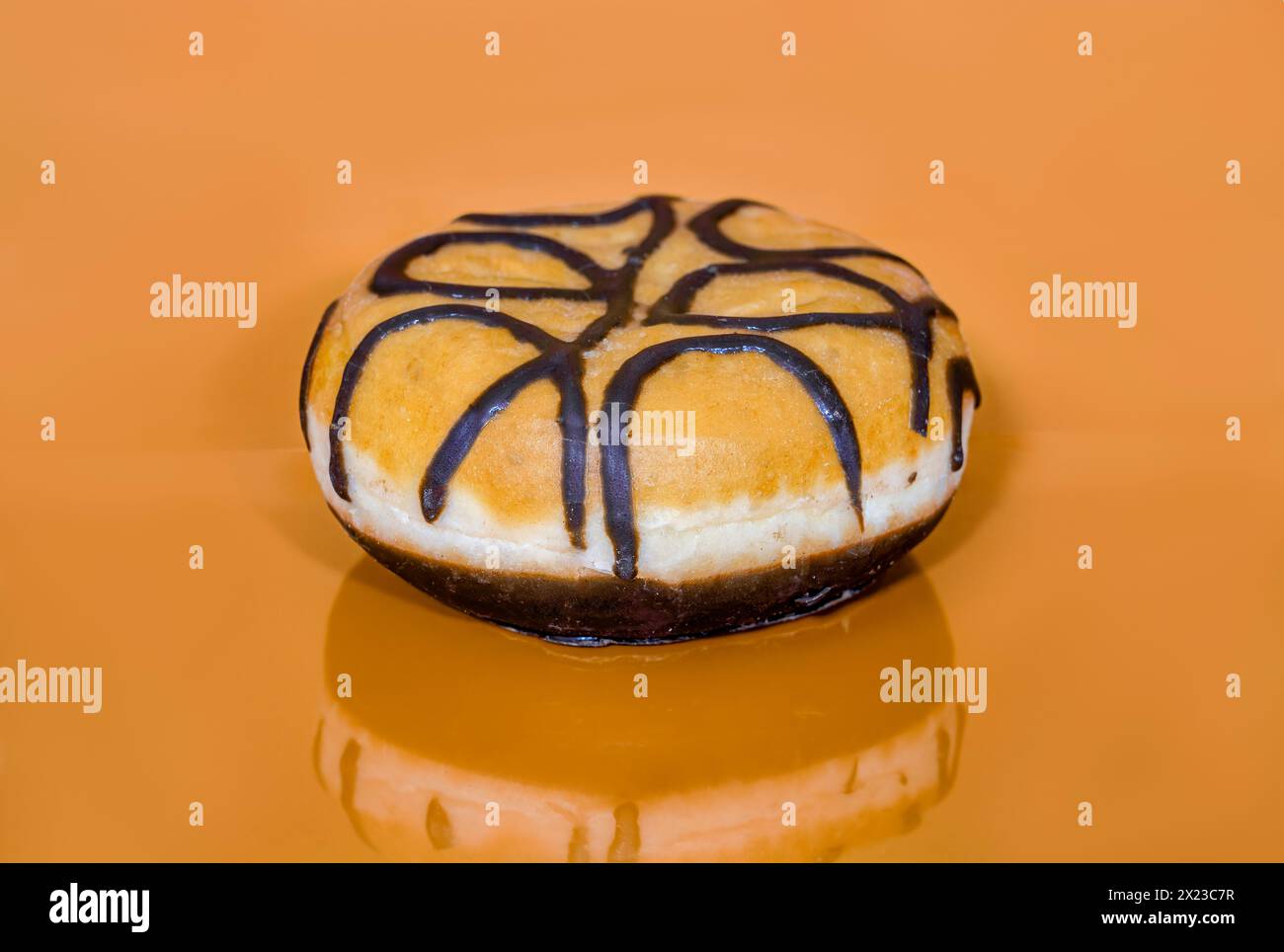 Toffee Filled Doughnut On Toffee Coloured Background Stock Photo Alamy toffee-filled-doughnut-on-toffee-coloured-background-stock-photo-alamy