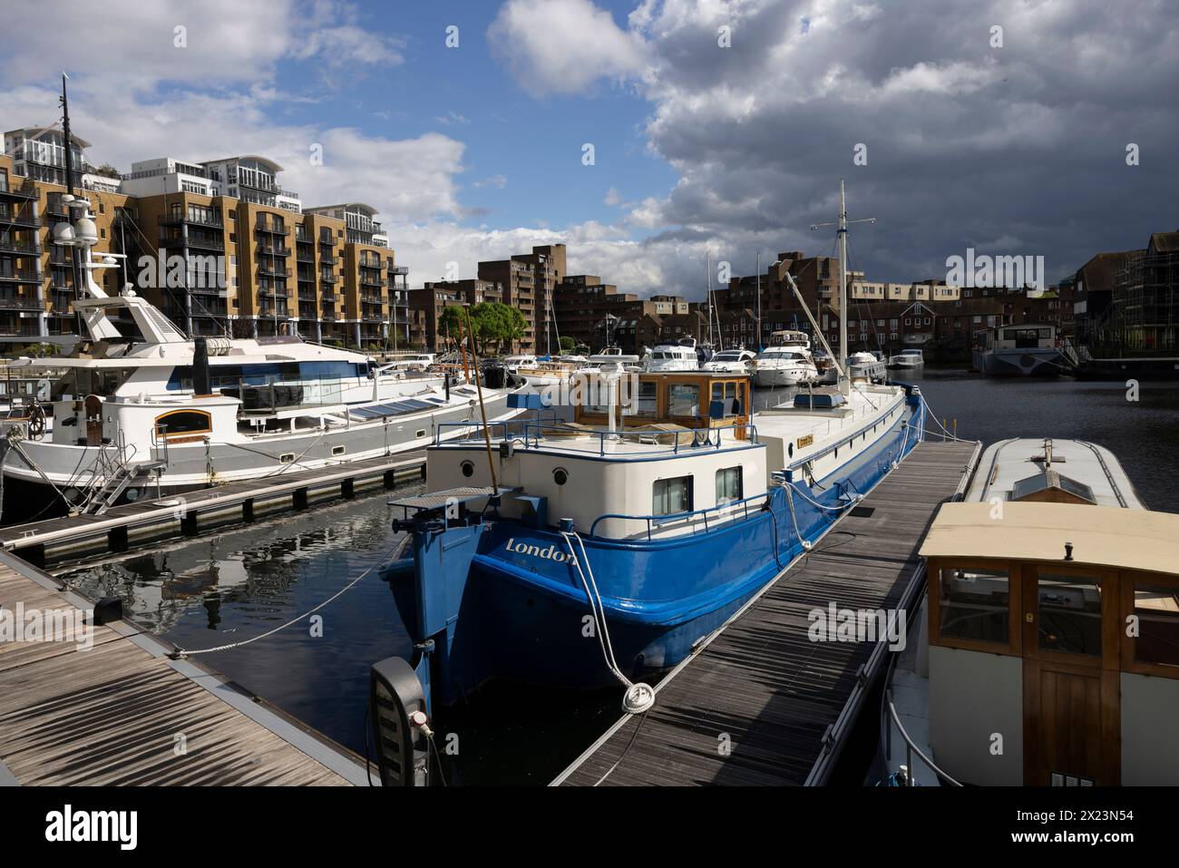 St Katharine Docks, former docks lying in the East End of London Borough of Tower Hamlets, now a community of luxury apartments including restaurants. Stock Photo
