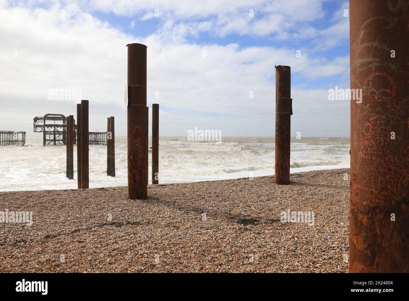 The photogenic metal framework of the former West Pier in Brighton. Designed by Eugenius Birch in 1866, it was closed to the public in 1975, Sussex. Stock Photo