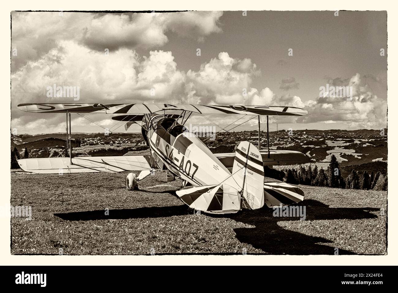 S4-A07 Buccker Jungmann 1930s German bi-plane at a weekend flying Stock Photo