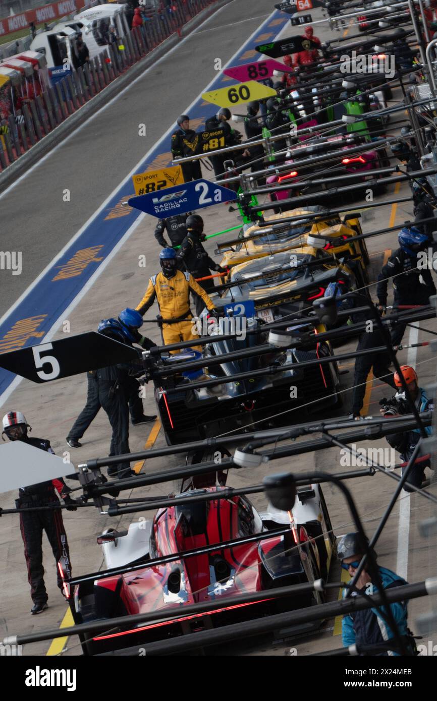 Imola Circuit, Bologna, Emilia-Romagna, Italy. 19th Apr, 2024. 2024 FIA World Endurance Championship, 6 Hours of Imola, Free Practice; PIt Line with cars Credit: Action Plus Sports/Alamy Live News Stock Photo