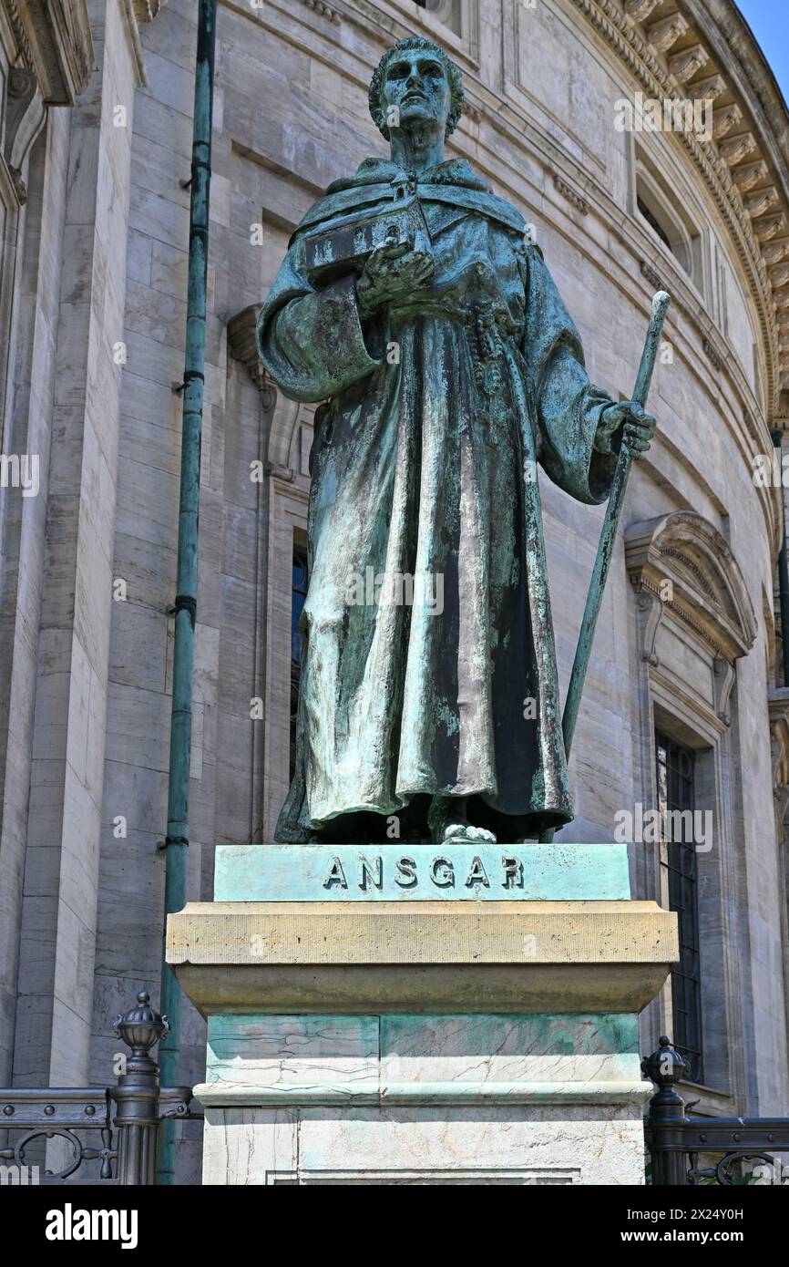 Copenhagen, Denmark - Jul 16, 2023: Saint Ansgar bronze statue in front of Marble Church in Copenhagen, Denmark. Stock Photo