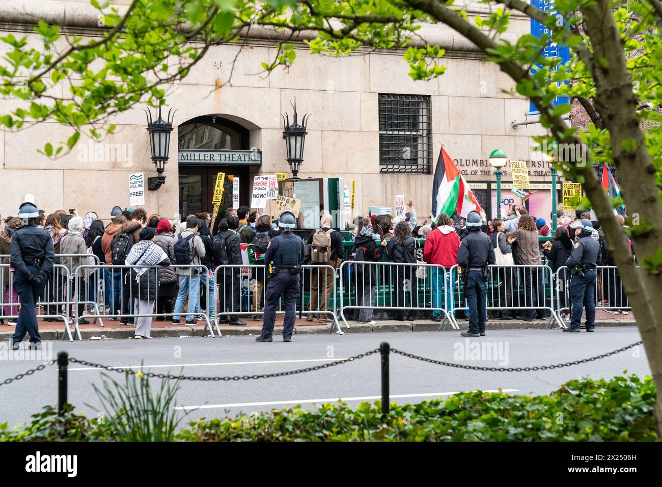 Supporters from various groups and some students continue pro