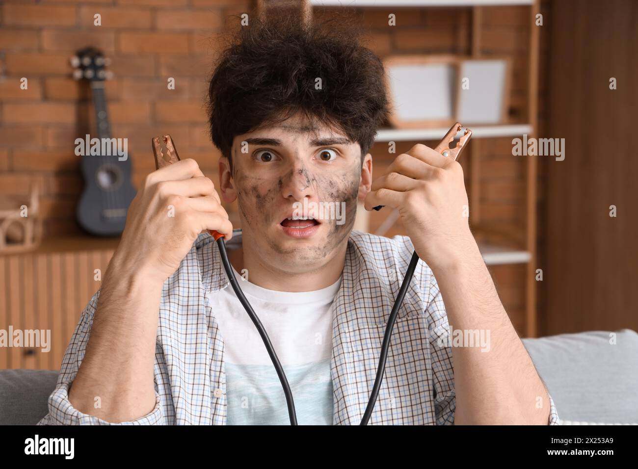 High voltage precautions hi-res stock photography and images - Alamy