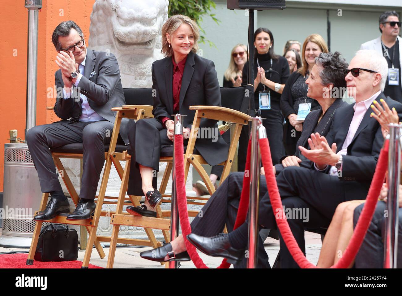 April 19, 2024, Los Angeles, California, USA: LOS ANGELES, CA - APRIL 19, 2024: Ben Mankiewicz, Jodie Foster, Alexandra Hedison, Christopher Guest at a ceremony honoring Jodie Foster with hand and foot prints at the TCL Chinese Theatre IMAX. (Credit Image: © Nina Prommer/ZUMA Press Wire) EDITORIAL USAGE ONLY! Not for Commercial USAGE! Stock Photo