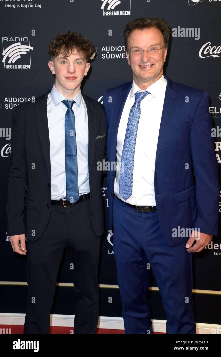 Matthias Reinschmidt mit Sohn Felix Reinschmidt bei der Verleihung des