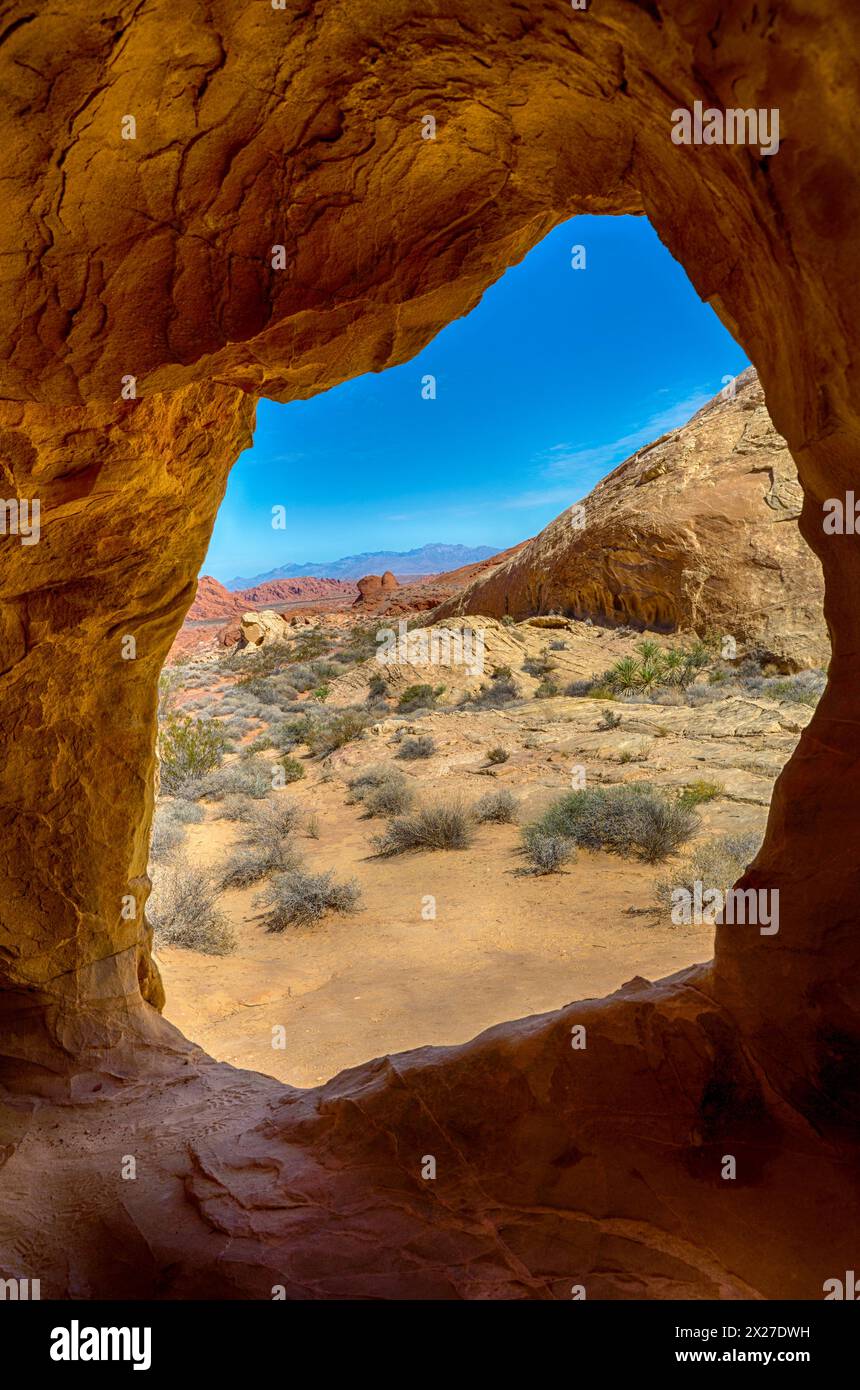 Valley of Fire, Nevada.  View from inside a Wind Tunnel along the White Domes Trail. Stock Photo