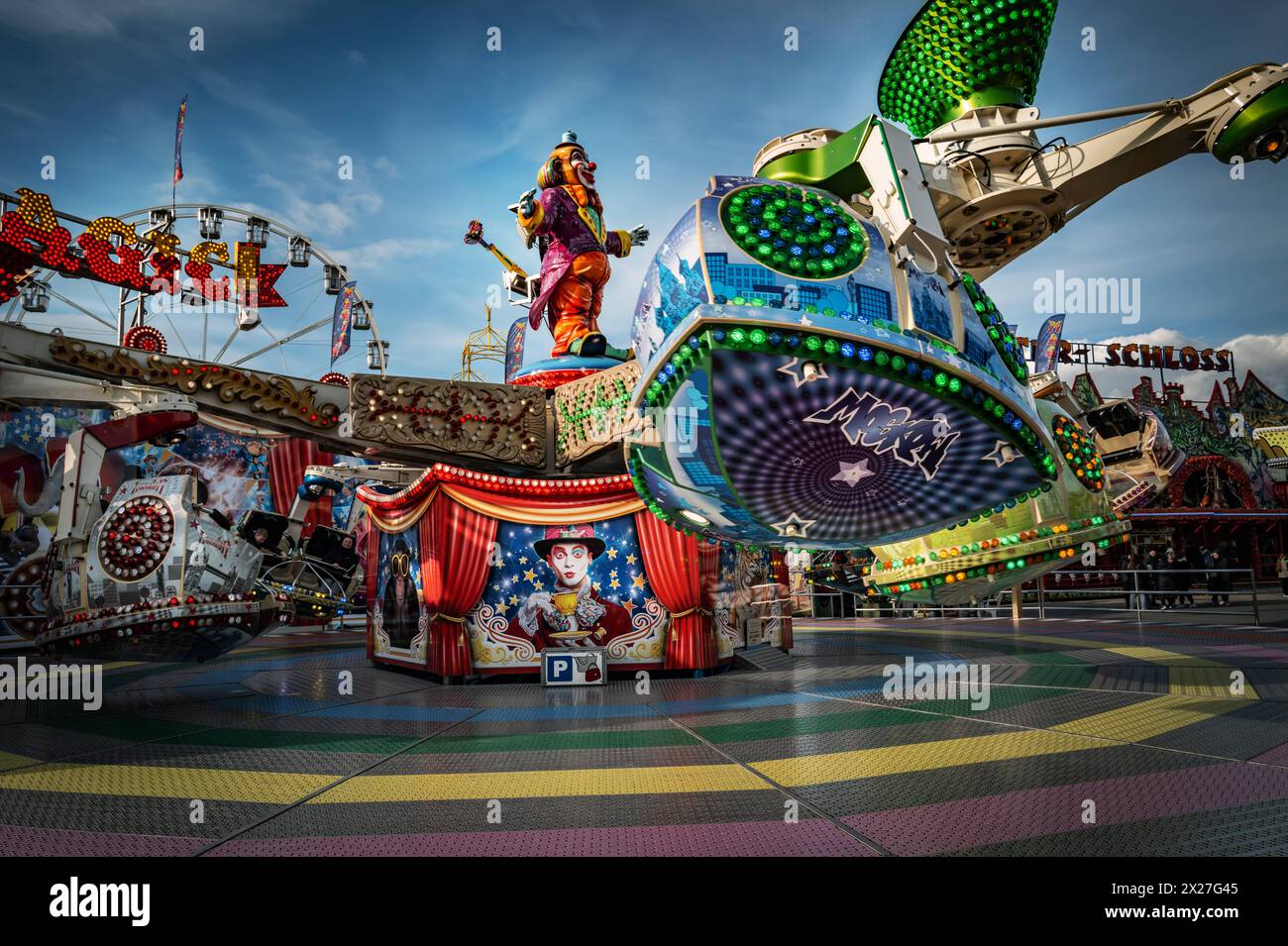 Berlin Zentraler Festplatz, Kurt-Schumacher-Damm, Frühlingsfest, Rummel