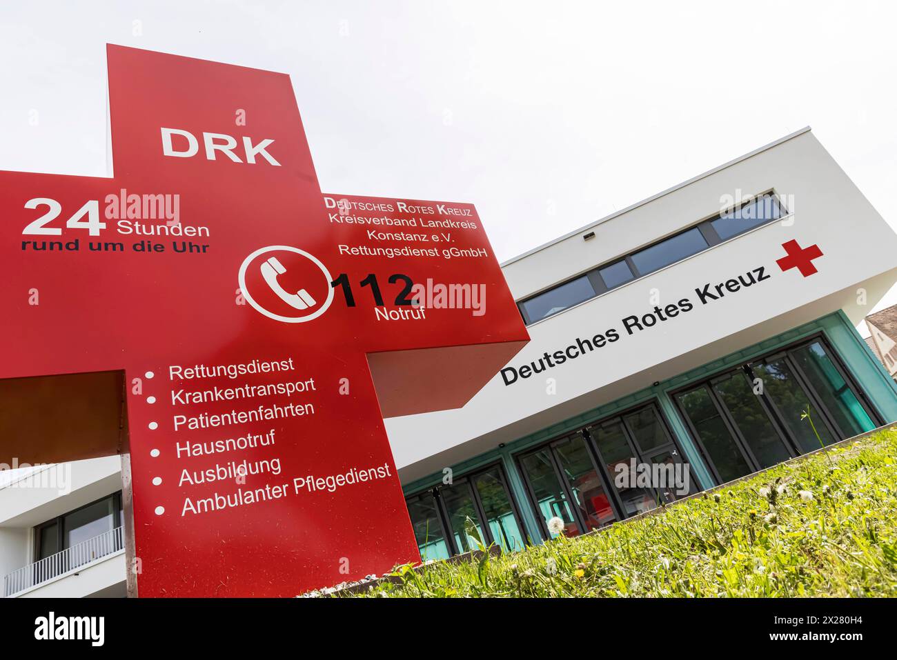 Rettungwache hi-res stock photography and images - Alamy