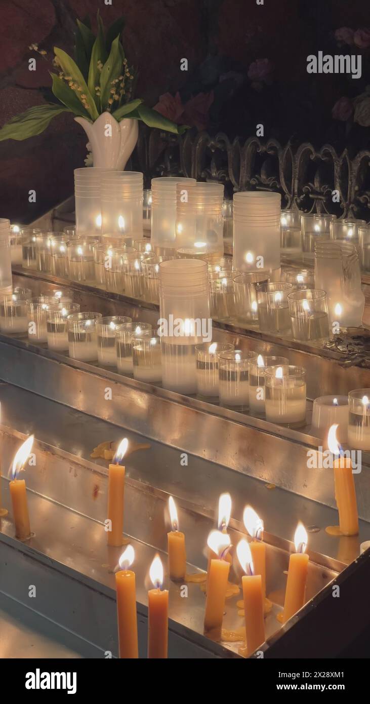 Flame of hope hi-res stock photography and images - Alamy