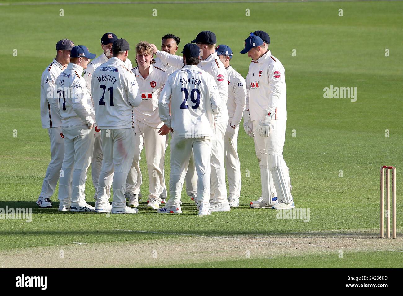 Noah Thain of Essex celebrates with his team mates after taking the wicket of Tom Bailey during Essex CCC vs Lancashire CCC, Vitality County Champions Stock Photo
