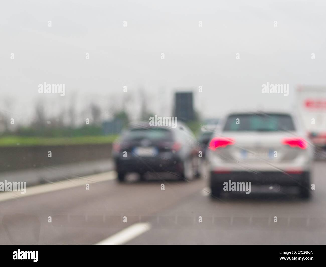 Blurry traffic queue highway hi-res stock photography and images - Alamy