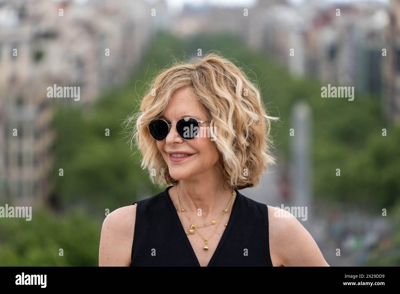 Barcelona, Spain. 21st Apr, 2024. Meg Ryan visits Barcelona as part of the BCN Film Fest to present her new movie, 'What Happens Later, ' which she directs and stars in alongside actor David Duchovny, a romantic comedy. Meg Ryan visita Barcelona en el marco del BCN Film Fest para presentar su nueva pel'cula, 'What Happens Later', la cual dirige y protagoniza junto al actor David Duchovny, una comedia rom‡ntica. in the pic: Meg Ryan News entertainment -Barcelona, Spain sunday, april 21, 2024 (Photo by Eric Renom/LaPresse) Credit: LaPresse/Alamy Live News Stock Photo