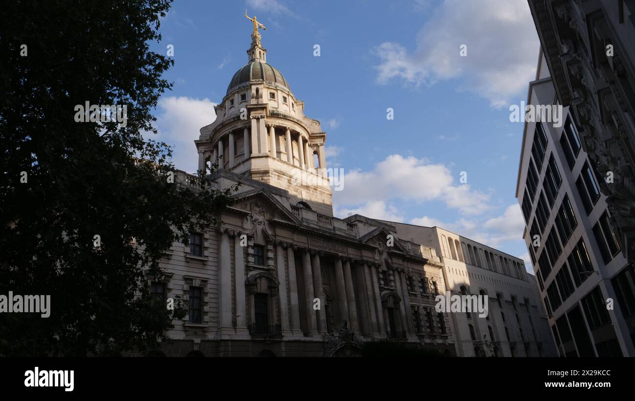 The Central Criminal Court of England and Wales, commonly referred to as the Old Bailey, is a criminal court building in central London Stock Photo
