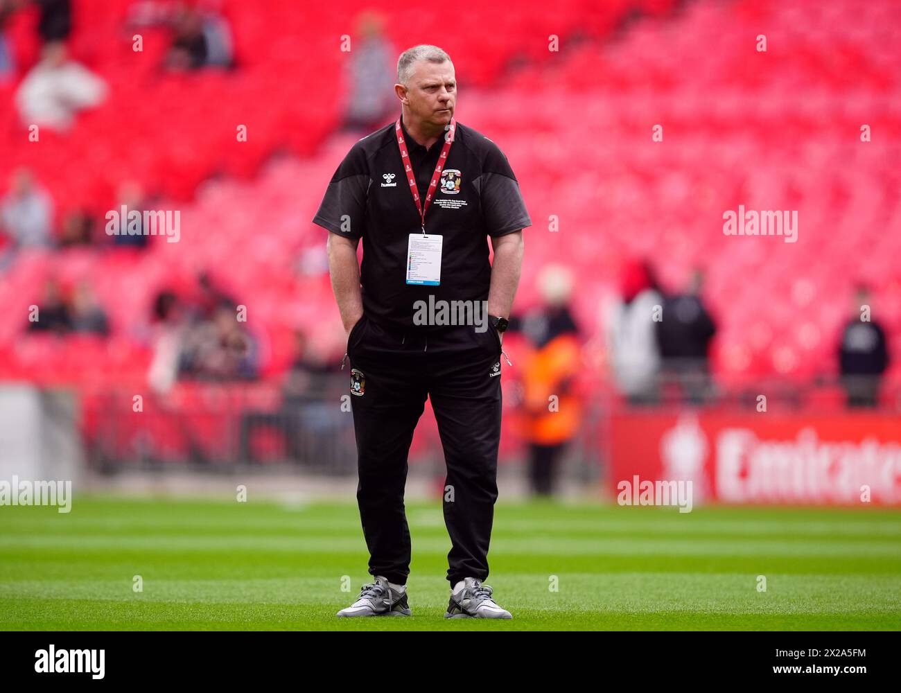 Mark robins 2024 coventry city fa cup hires stock photography and