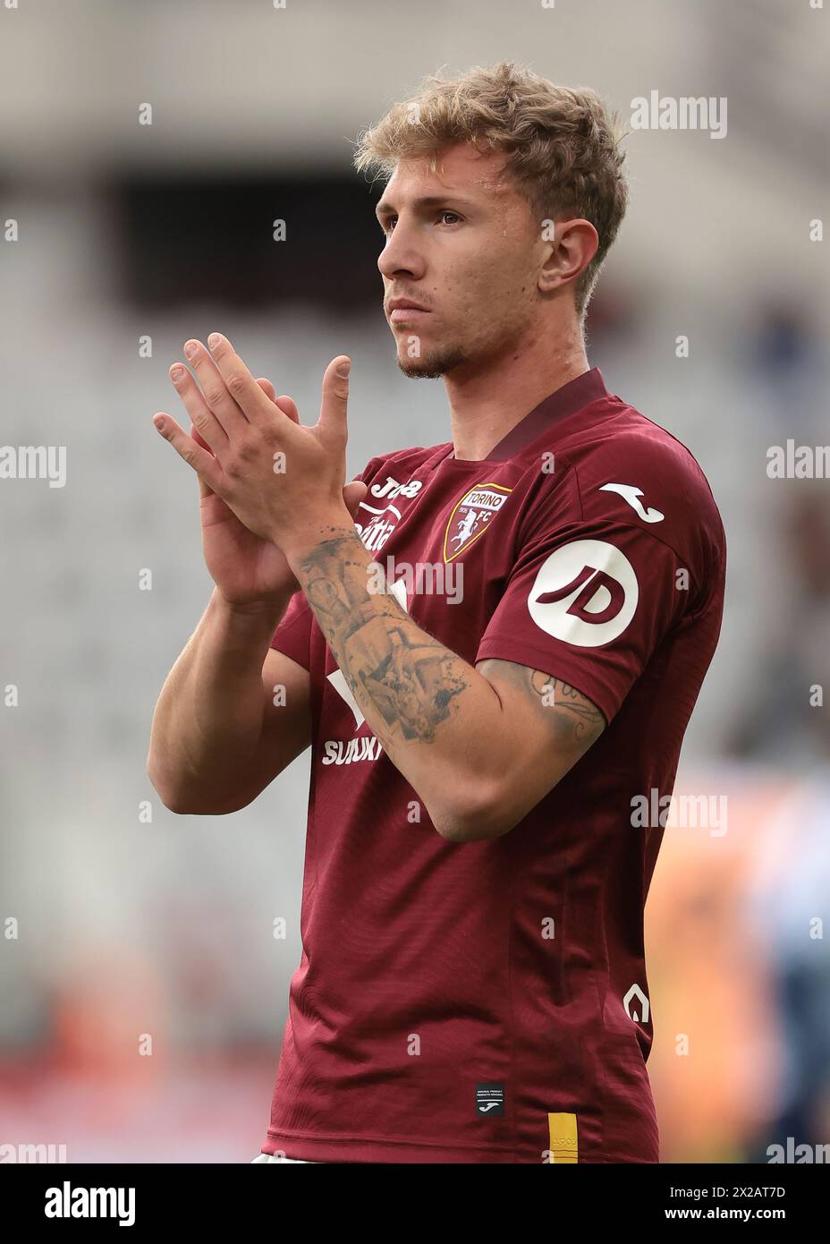 Turin, Italy. 21st Apr, 2024. Matteo Lovato of Torino FC applauds the fans following the final whistle as the team is booed off the field of play following the 0-0 draw in the Serie A match at Stadio Grande Torino, Turin. Picture credit should read: Jonathan Moscrop/Sportimage Credit: Sportimage Ltd/Alamy Live News Stock Photo