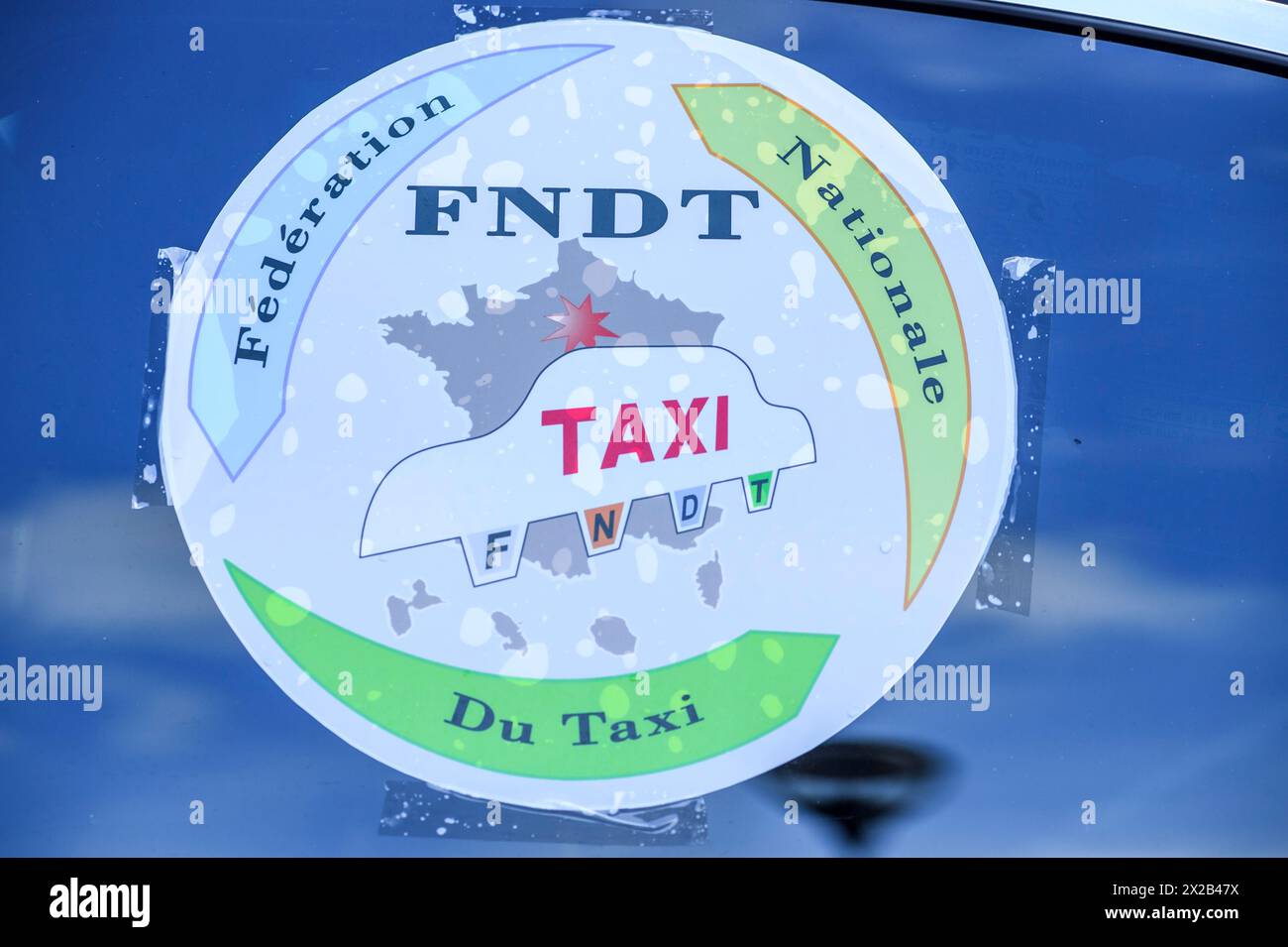 Fédération nationale du taxi auto-collant | Taxi national federation sticker Stock Photo