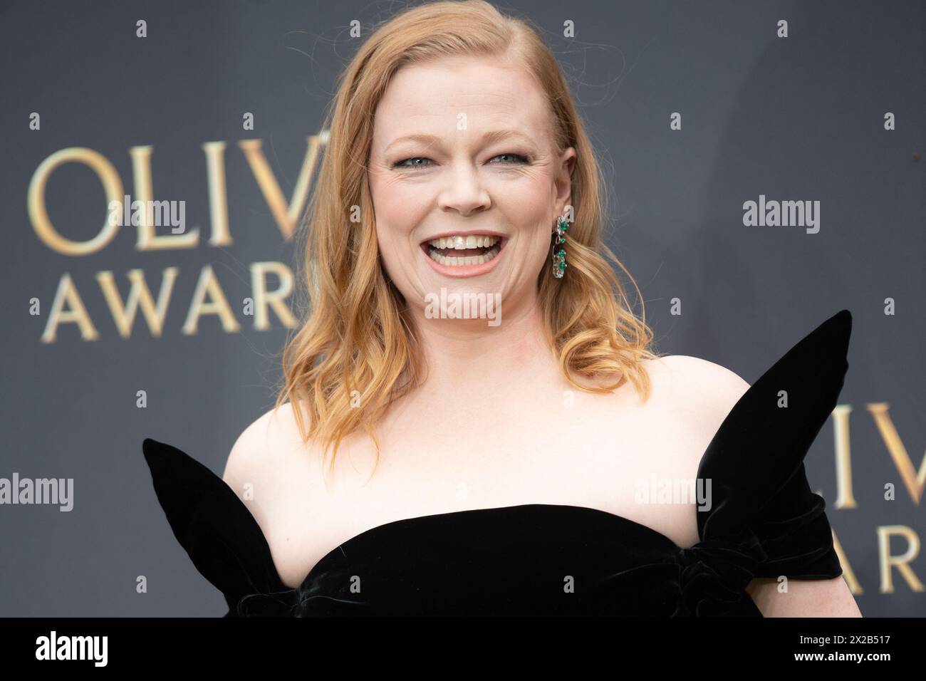 London, UK. 14 Apr, 2024. Pictured: Sarah Snook attends The Olivier ...