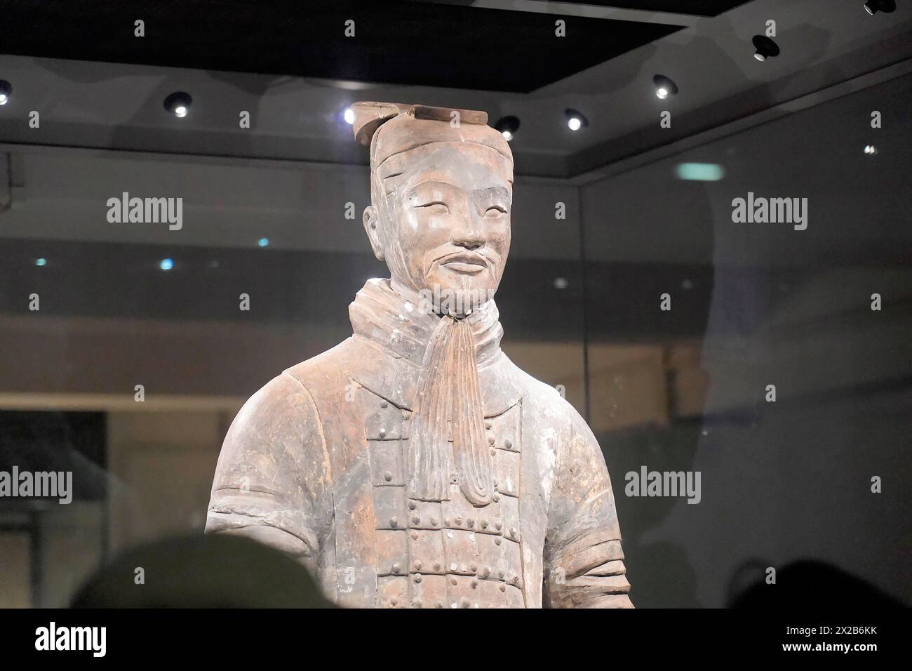 Figures of the terracotta army, Xian, Shaanxi Province, China, Asia, Single, detailed illuminated terracotta figure in a museum, Xian, Shaanxi Stock Photo