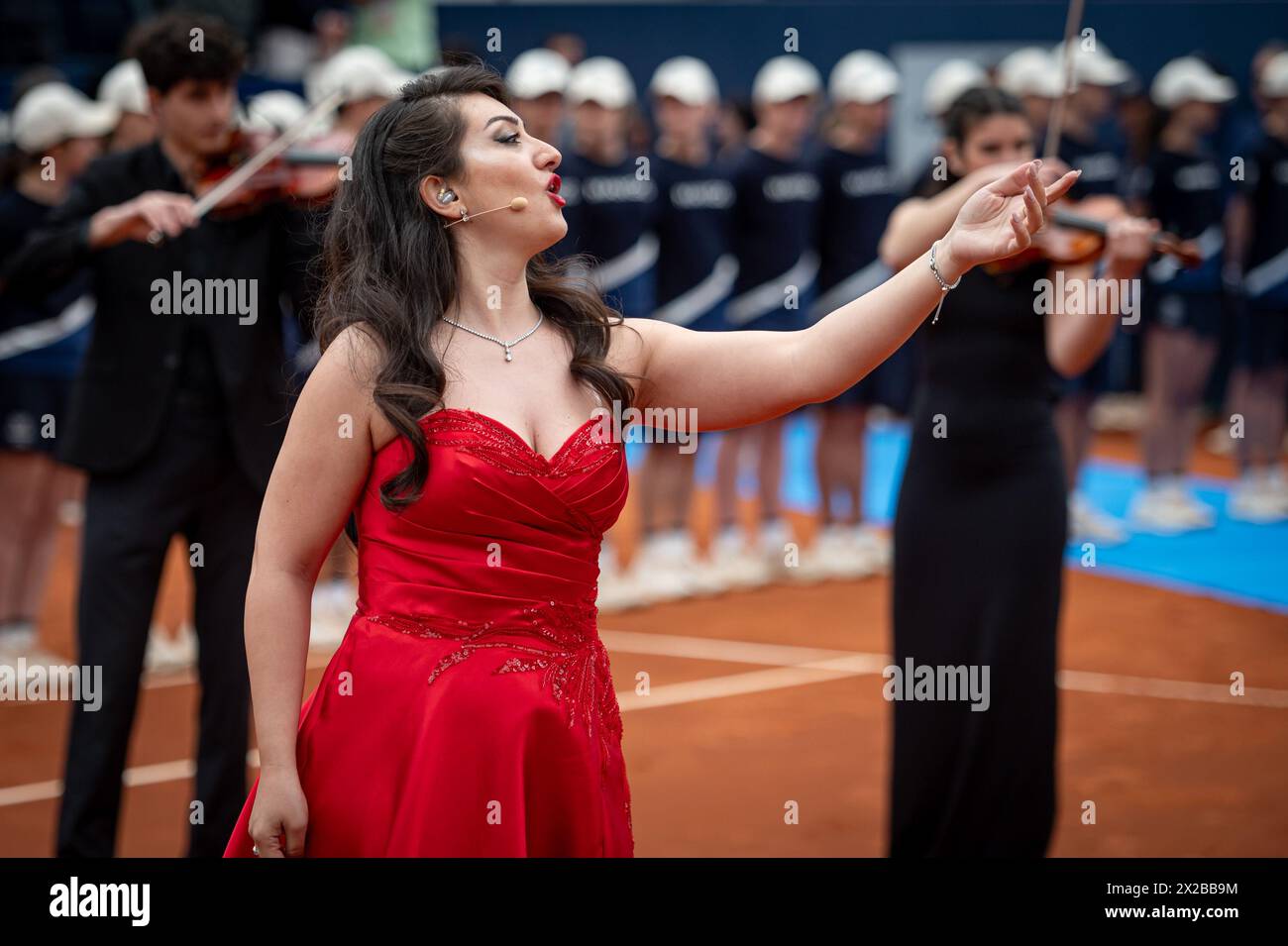 Barcelona, Spain. 21st Apr, 2024. Final celebration in the final ATP 500 Barcelona Open Banc Sabadell 2024 match at Real Club de Tenis de Barcelona, in Barcelona, Spain on April 21, 2024. Photo by Felipe Mondino/Sipa USA Credit: Sipa USA/Alamy Live News Stock Photo