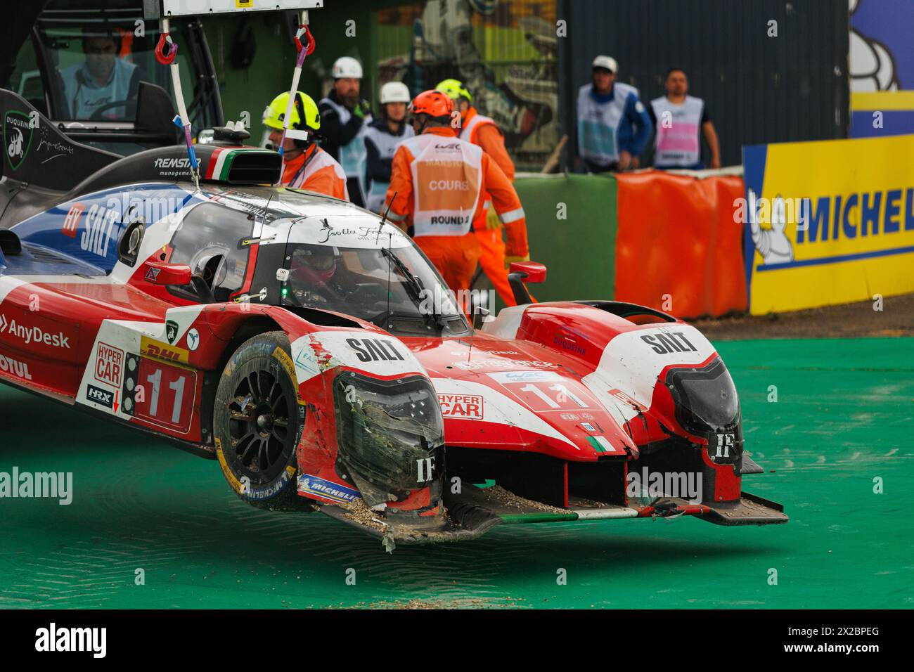 11 VERNAY Jean-Karl (fra), SERRAVALLE Antonio (can), BENNETT Carl (tha), Isotta Fraschini, Isotta Fraschini Tipo6-C #11, Hypercar, action crash, accident, during the 2024 6 Hours of Imola, 2nd round of the 2024 FIA World Endurance Championship, from April 18 to 21, 2024 on the Autodromo Internazionale Enzo e Dino Ferrari in Imola, Italy Stock Photo
