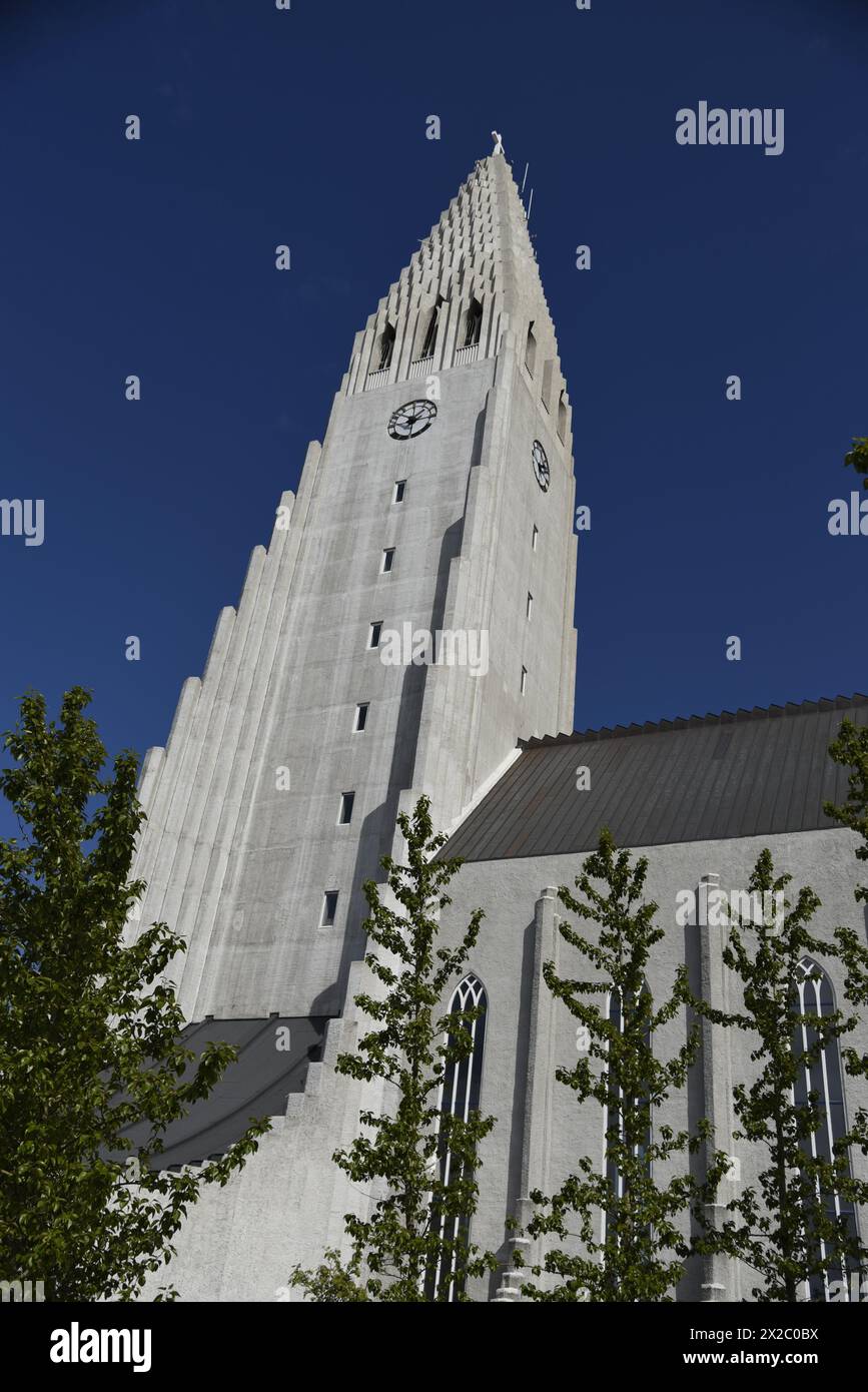 Hallgrímskirkja - largest church in Iceland. Designed to resemble the rocks, mountains and glaciers of Iceland's landscape. Brilliant architecture. Stock Photo