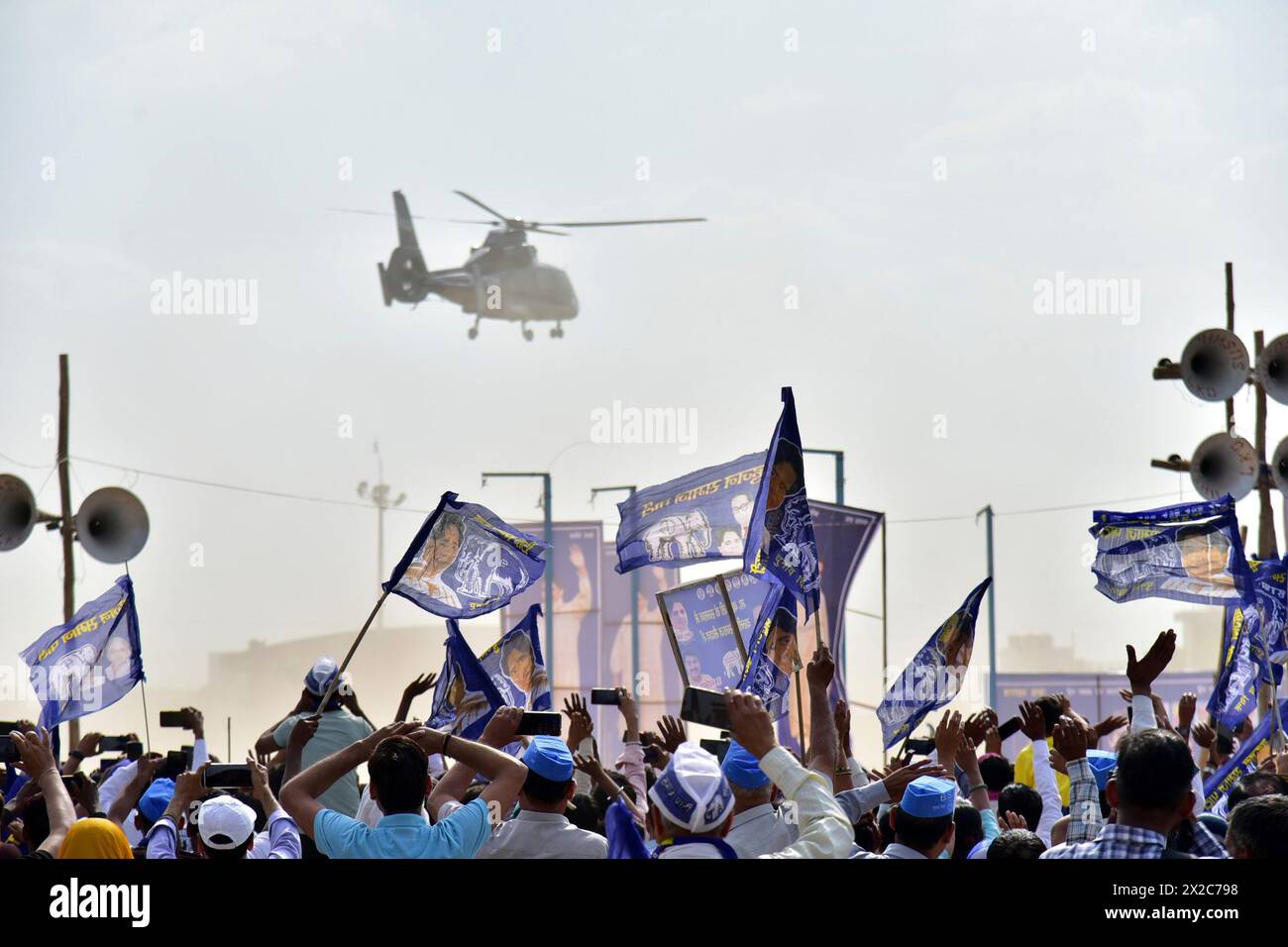 GHAZIABAD, INDIA - APRIL 21: Bahujan Samaj Party's supporters during election rally at Ramlila Ground Kavi Nagar, on April 21, 2024 in Ghaziabad, India. She said that if electronic voting machines (EVMs) are not tampered with, it will be 'difficult' for the ruling BJP to win the Lok Sabha polls this time. She also hit out at the BJP, saying 'due to the casteist, capitalist and communal policies of the BJP', the party will have to face a tough fight in this parliamentary election. (Photo by Sakib Ali/Hindustan Times/Sipa USA ) Stock Photo