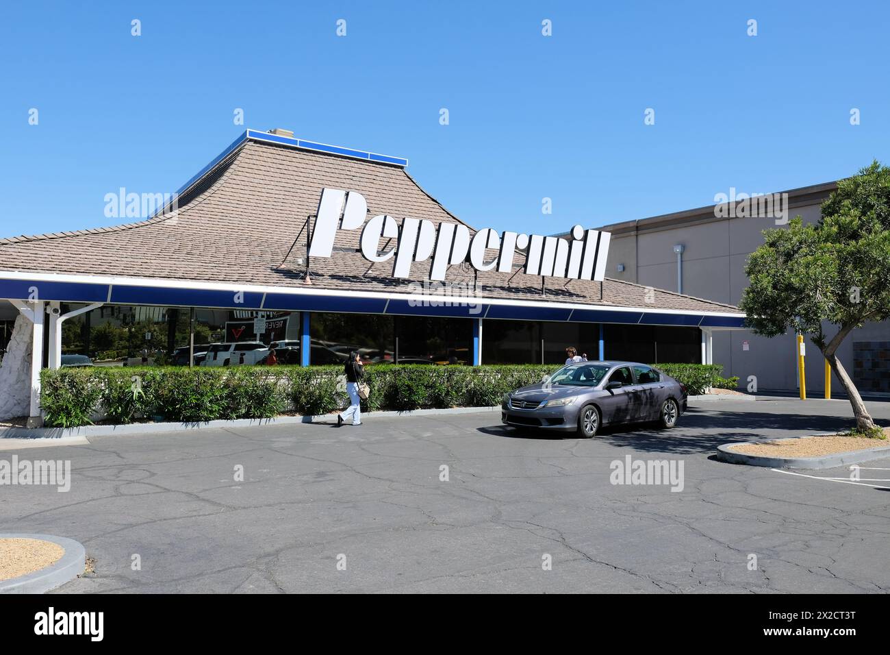 The Peppermill Restaurant and Fireside Lounge on Las Vegas Boulevard