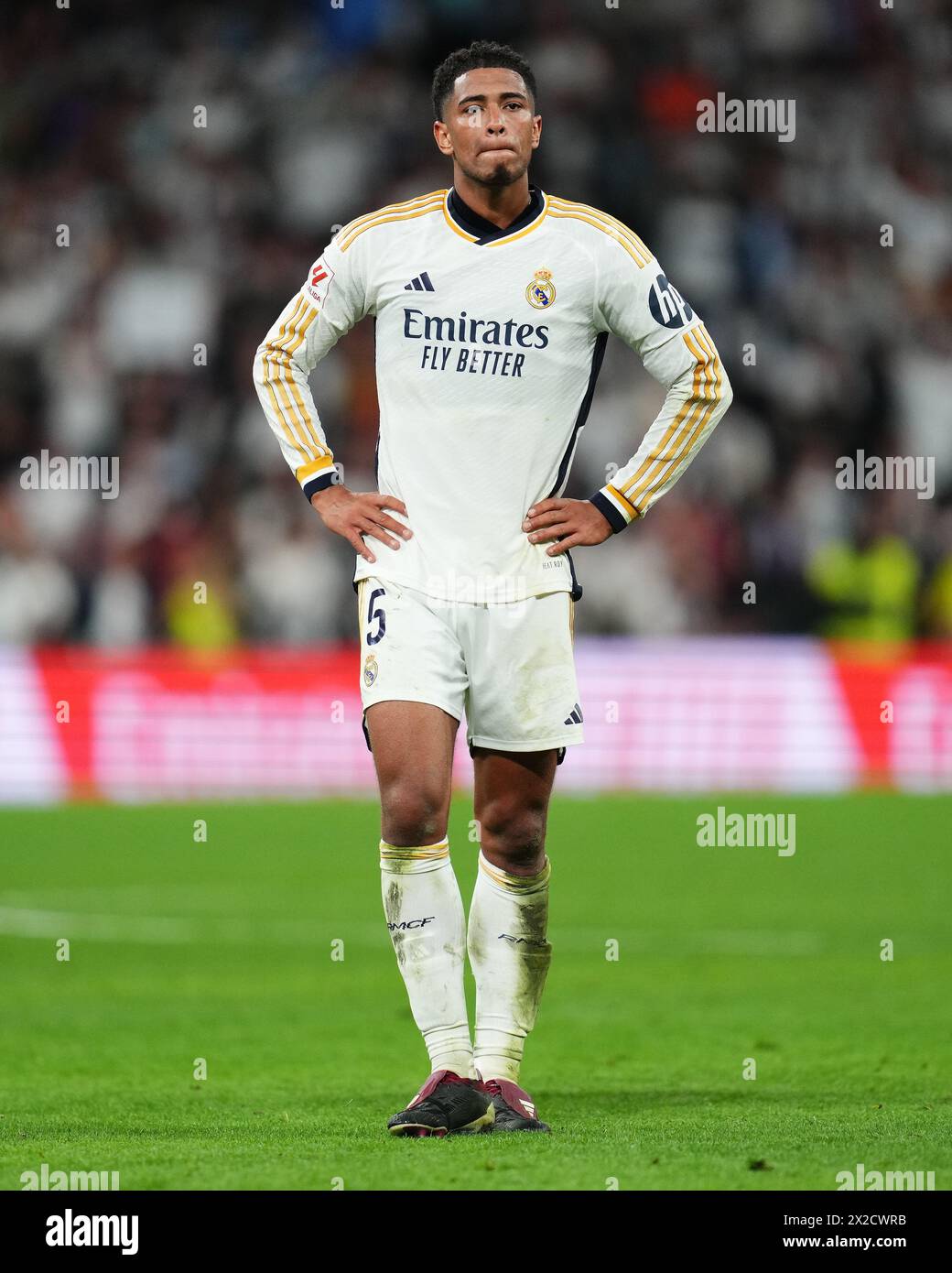 Madrid, Spain. 21st Apr, 2024. Jude Bellingham of Real Madrid at full time during the La Liga match between Real Madrid and FC Barcelona played at Santiago Bernabeu Stadium on April 21, 2024 in Madrid, Spain. (Photo by Bagu Blanco/Pressinphoto/Icon Sport) Credit: PRESSINPHOTO SPORTS AGENCY/Alamy Live News Stock Photo