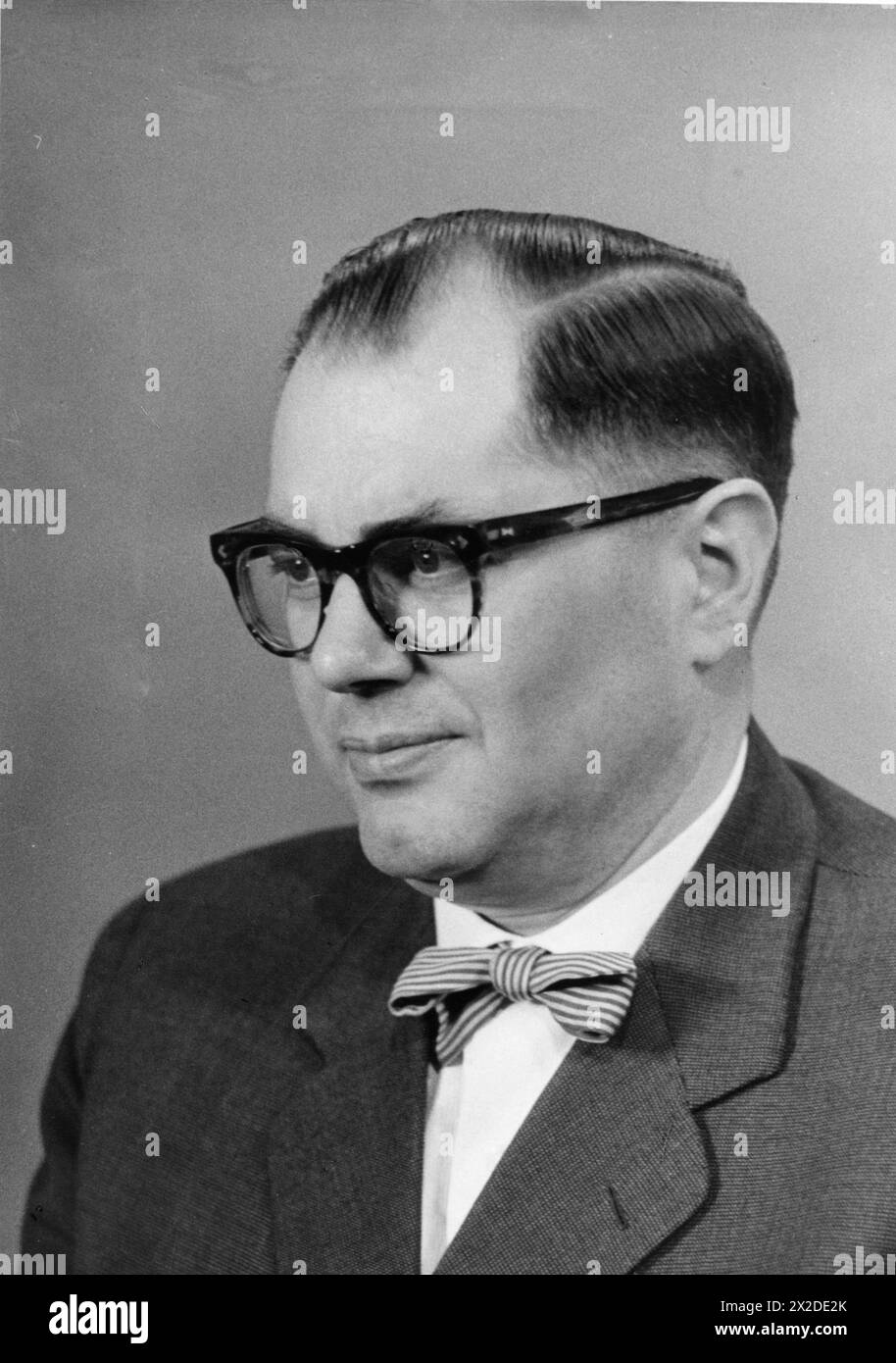 Steinbrueck, Paul, 5.8.1911 - 30.11.1994, German physician, 1950s, ADDITIONAL-RIGHTS-CLEARANCE-INFO-NOT-AVAILABLE Stock Photo