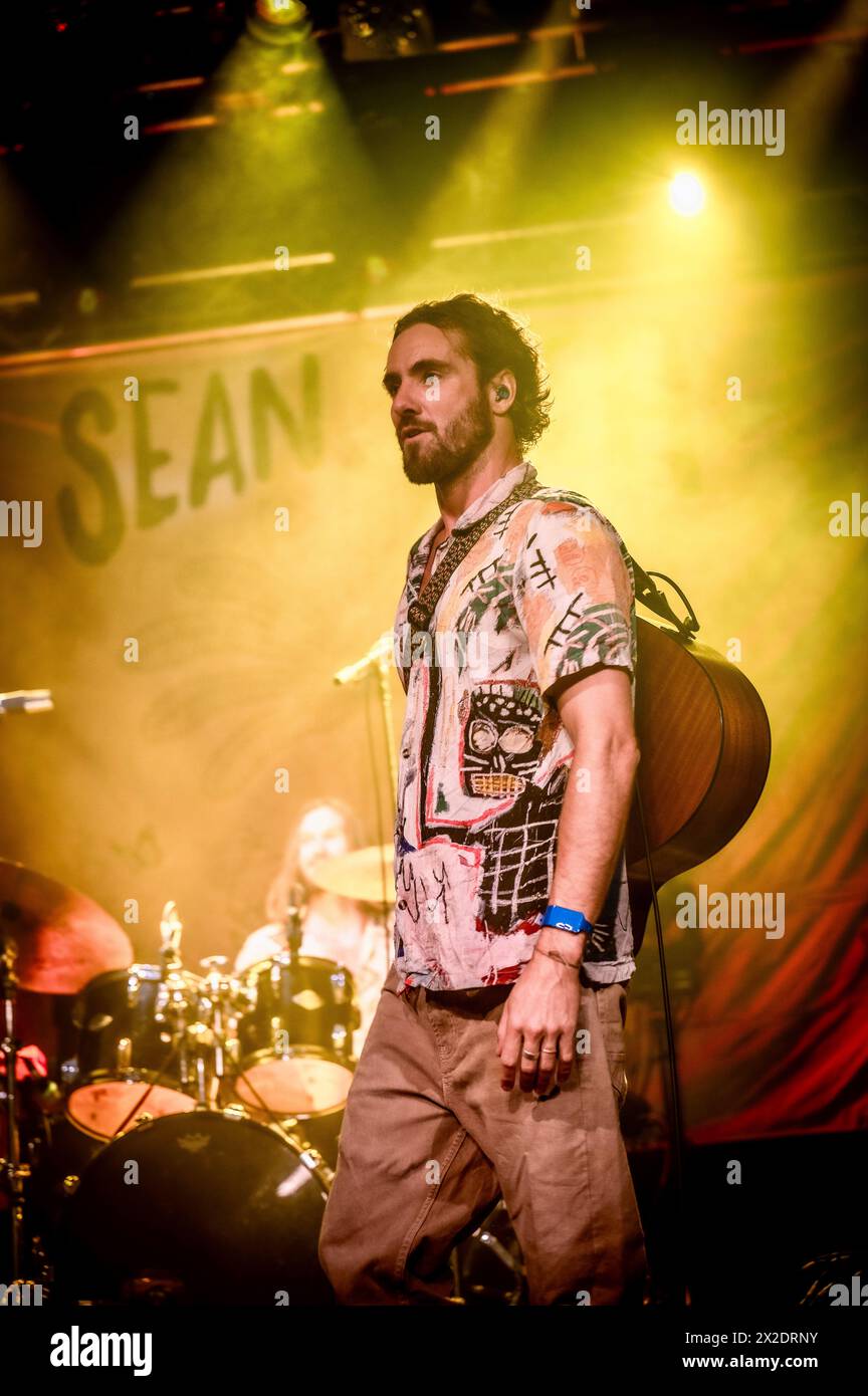 Adrian ross hi-res stock photography and images - Alamy