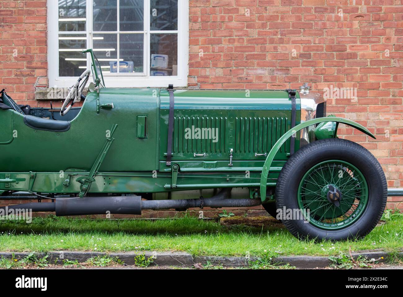 1924 Bentley car at Bicester Heritage Centre Sunday scramble event. Bicester, Oxfordshire, England. Stock Photo