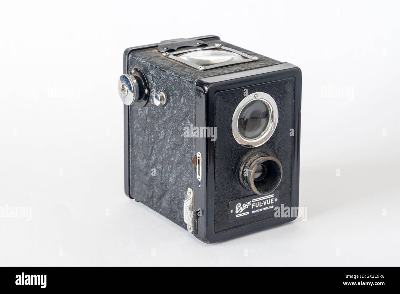 A 1930s box camera. The Ensign Ful-Vue used square 6 x 6 cm rollfilm. Stock Photo