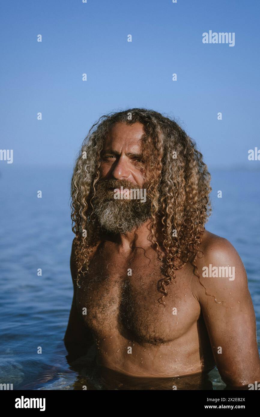 Arabic man long hair hi-res stock photography and images - Alamy