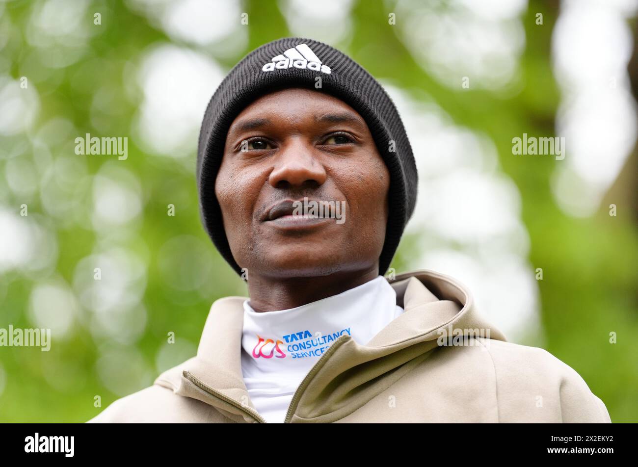 Men's elite race winner Alexander Mutiso Munyao during the 2024 TCS