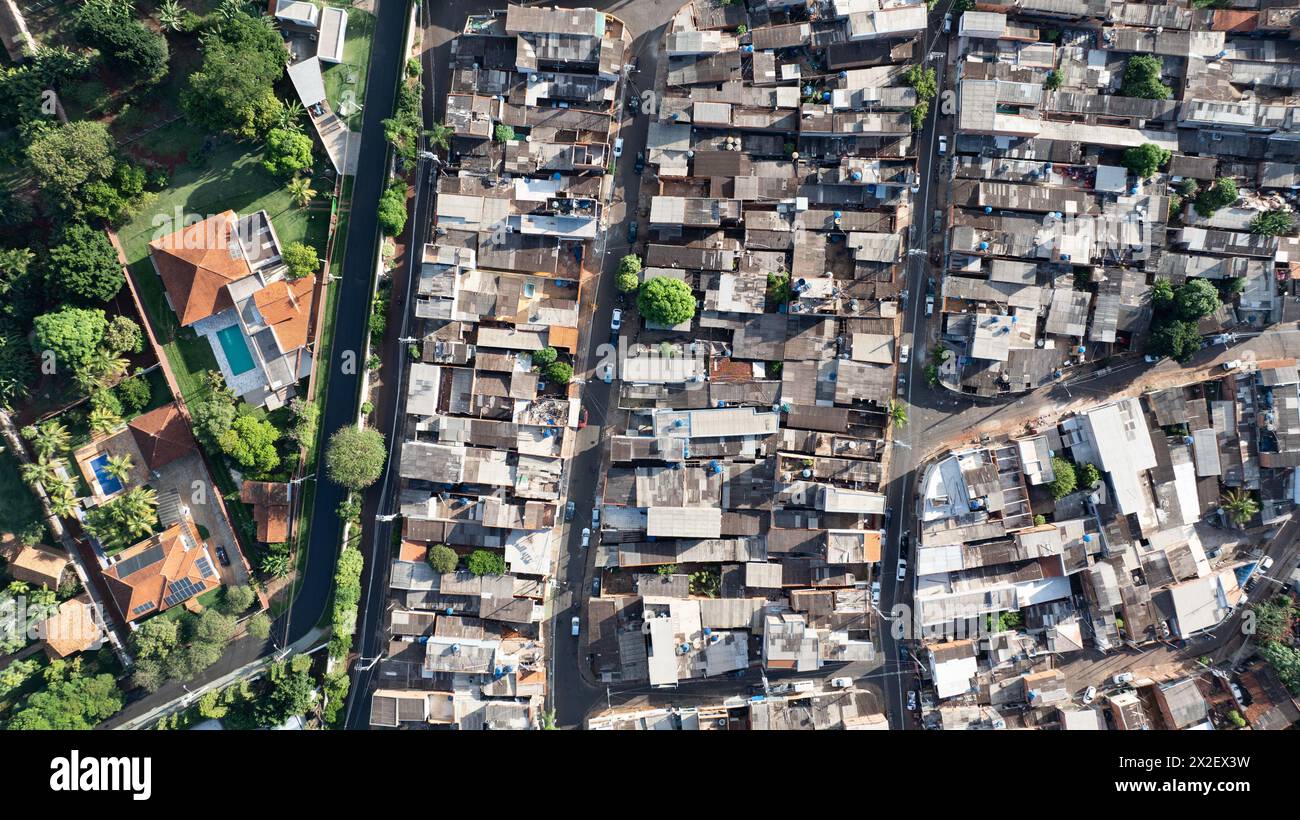 RIBEIRÃO PRETO, SP - 21.04.2024: DESIGUALDADE SOCIAL RP - default ...