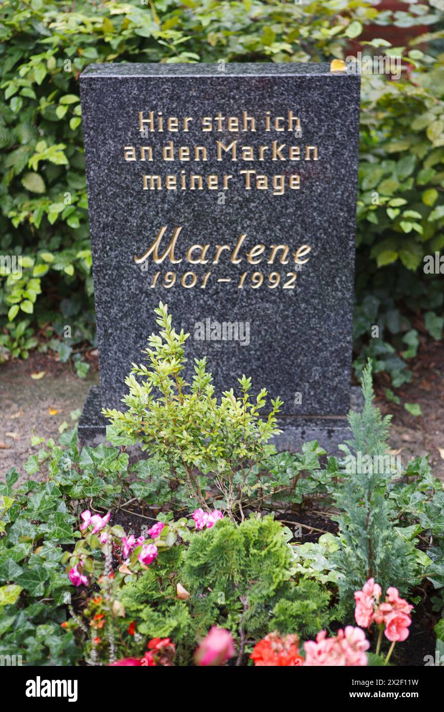 Berlin, Germany, August 12, 2007. The grave of the German actress and singer Marlene Dietrich (Marie Magdalene Dietrich, 1901-1992, naturalized American), in the Friedenau Cemetery in Berlin, (Städtischer Friedhof Stubenrauchstrasse), next to her mother’s grave. ©Isabella De Maddalena/opale.photo Stock Photo