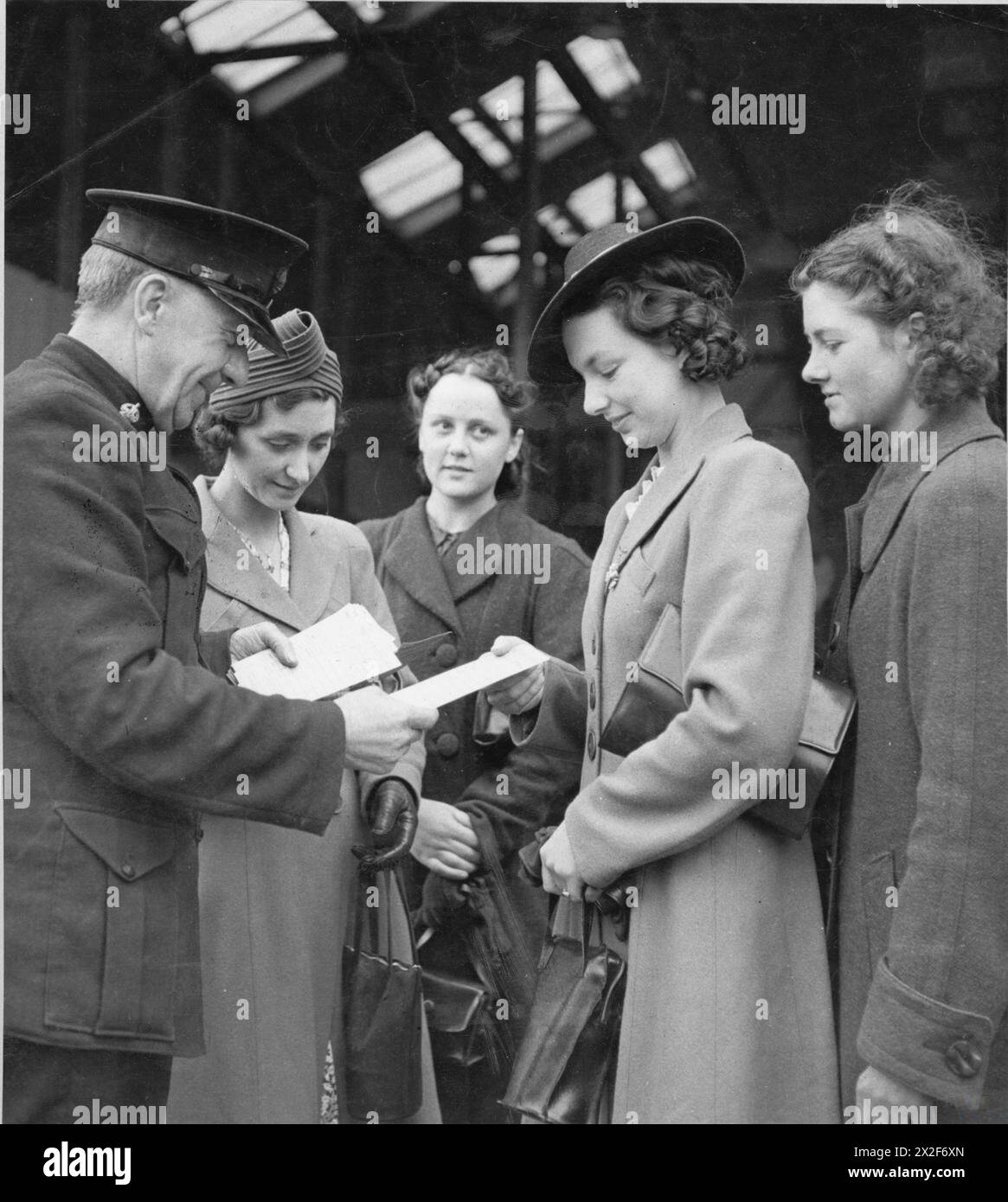Wartime participation hi-res stock photography and images - Alamy