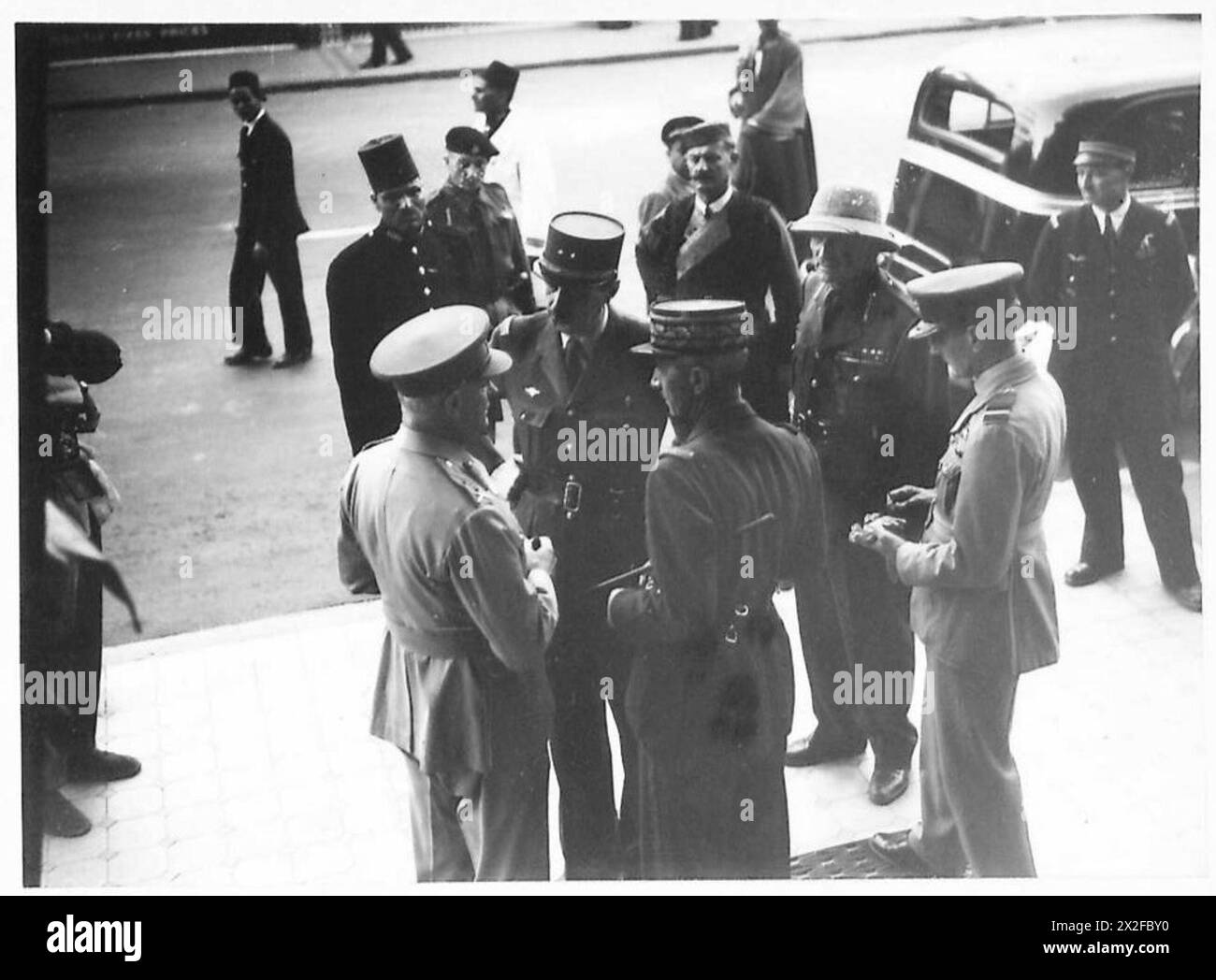 GENERAL DE GUALLE ARRIVES IN CAIRO - Left to right: - General Sir A ...