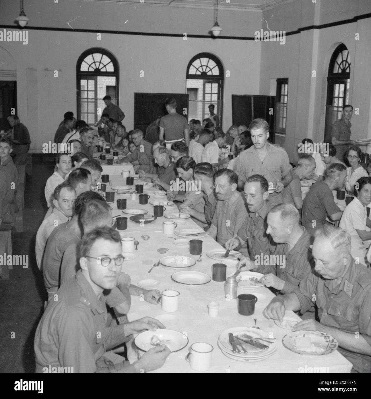 RELEASED BRITISH PRISONERS OF WAR AND CIVILIAN INTERNEES IN RANGOON ...