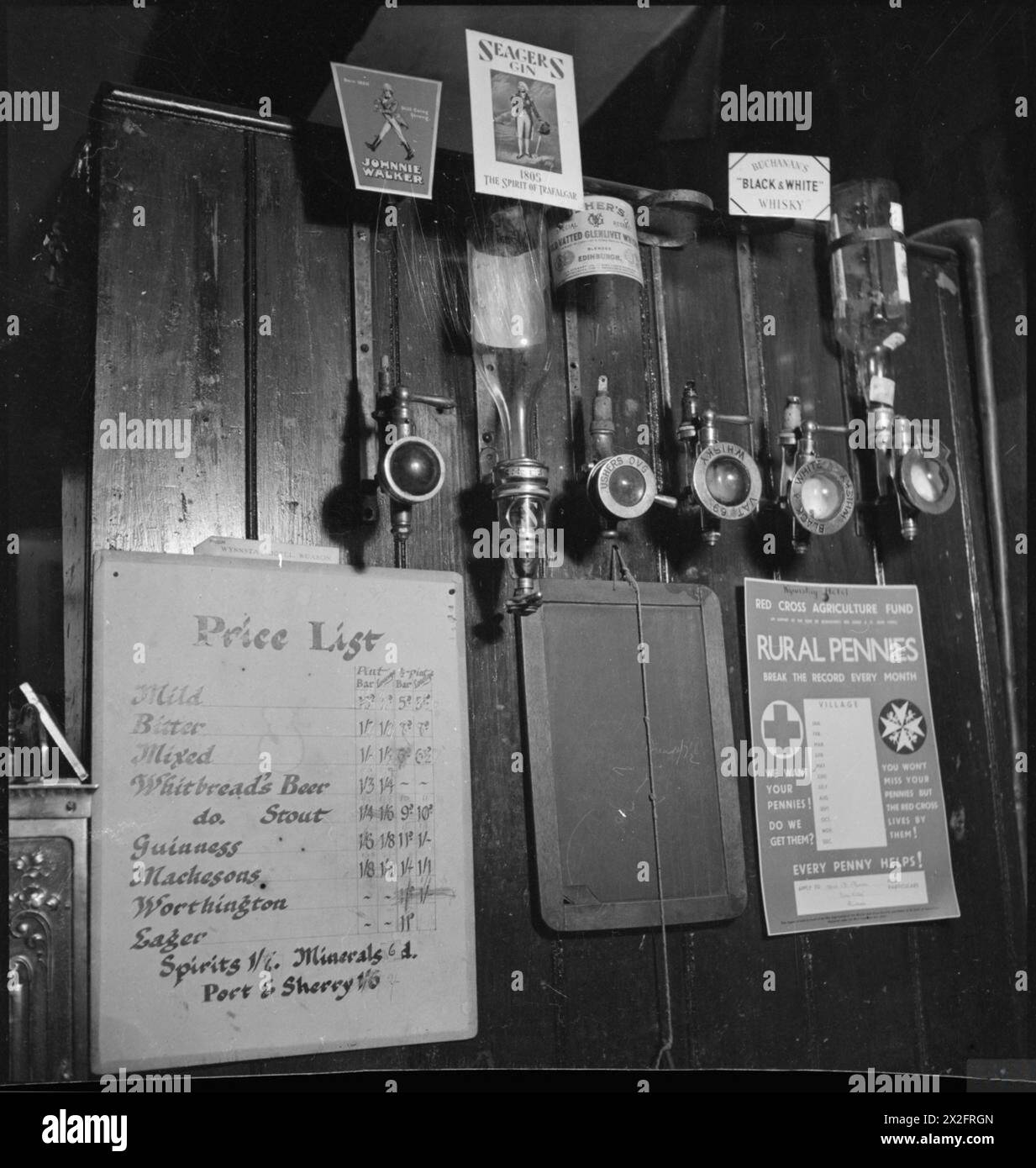 Uk poster 1944 hi-res stock photography and images - Alamy